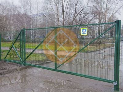 Ворота откатные из 3D сетки для стоянки